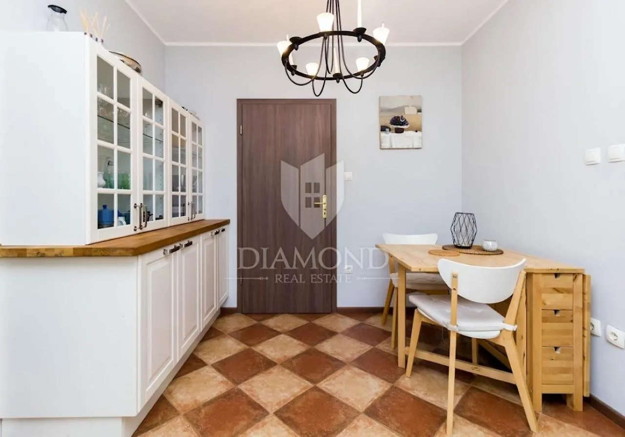 Villa Vinoselo - Gruene Oase Mit Wellness Vižinada شقة